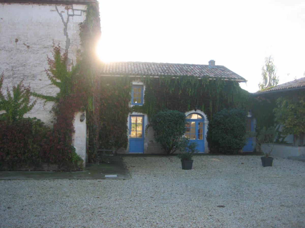 Le Clos Beldane Bed & Breakfast Le Tatre Exterior photo